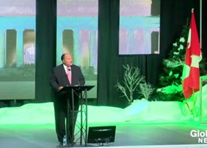 <p><strong>Martin Luther King, III shares empowering message as “Greatness in Leadership” keynote</strong></p>