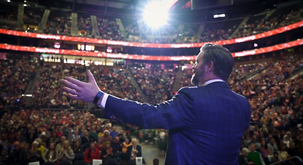 Jason Hewlett photo 2