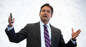 Kaihan  Krippendorff  photo 2