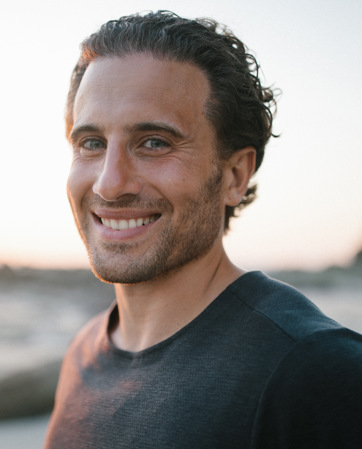 Chris Bashinelli headshot Chris Bashinelli headshot