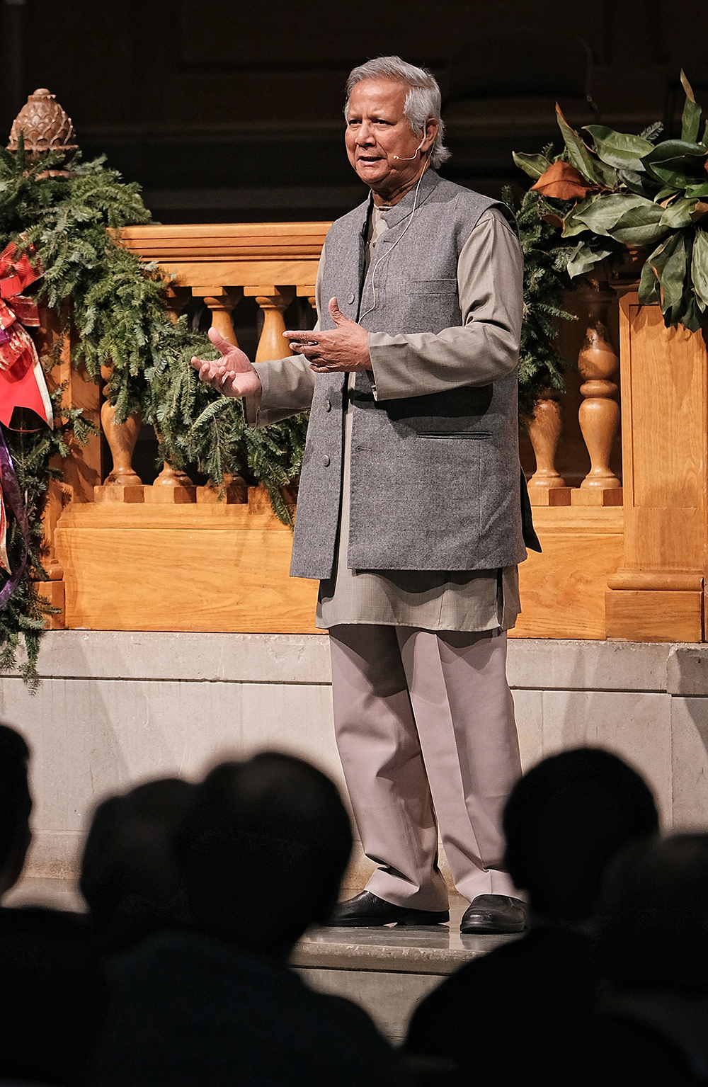 Muhammad  Yunus photo 3