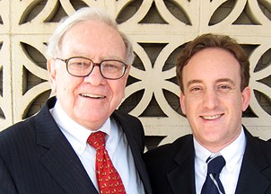 <p>Warren Buffett and Zack Friedman have a life-changing lunch</p>