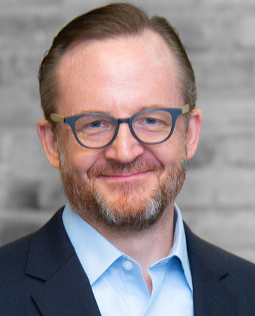 Robert Gibbs headshot Robert Gibbs headshot