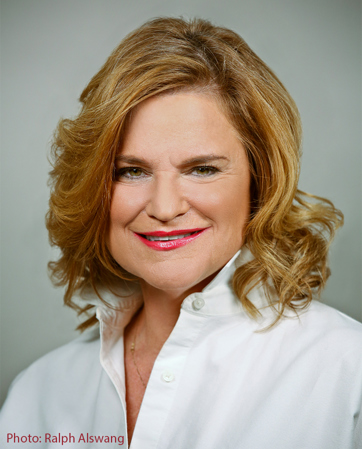 Jennifer Palmieri headshot Jennifer Palmieri headshot