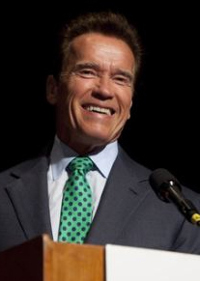 Arnold Schwarzenegger photo 3