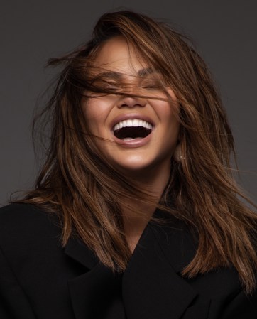 Chrissy Teigen headshot Chrissy Teigen headshot