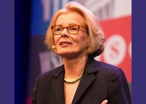 <p><strong>Peggy Noonan sought out to address thousands</strong></p>