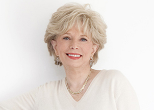 <p>Lesley Stahl Covers the Top Political Stories of Our Time</p>