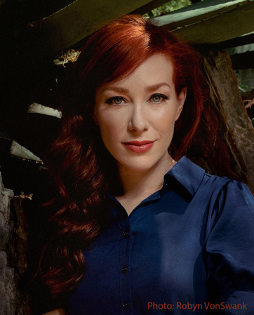 Alie Ward Keynote Speaker - Harry Walker Agency