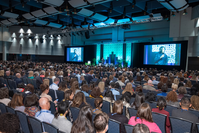 Brandon Marshall photo 3