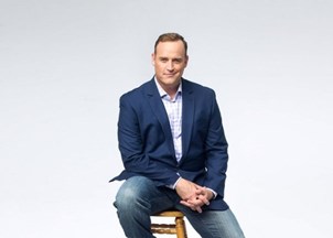 <p><strong>Doctor-turned-comedian Matt Iseman inspires audiences to overcome obstacles, proving laughter really is the best medicine</strong></p>