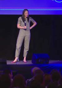 Stacy London photo 3