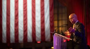 Elliot Williams  photo 2