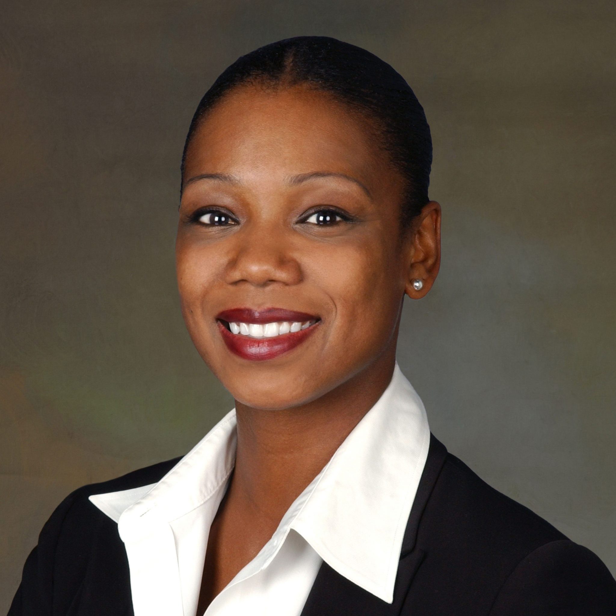 Keechant Sewell headshot