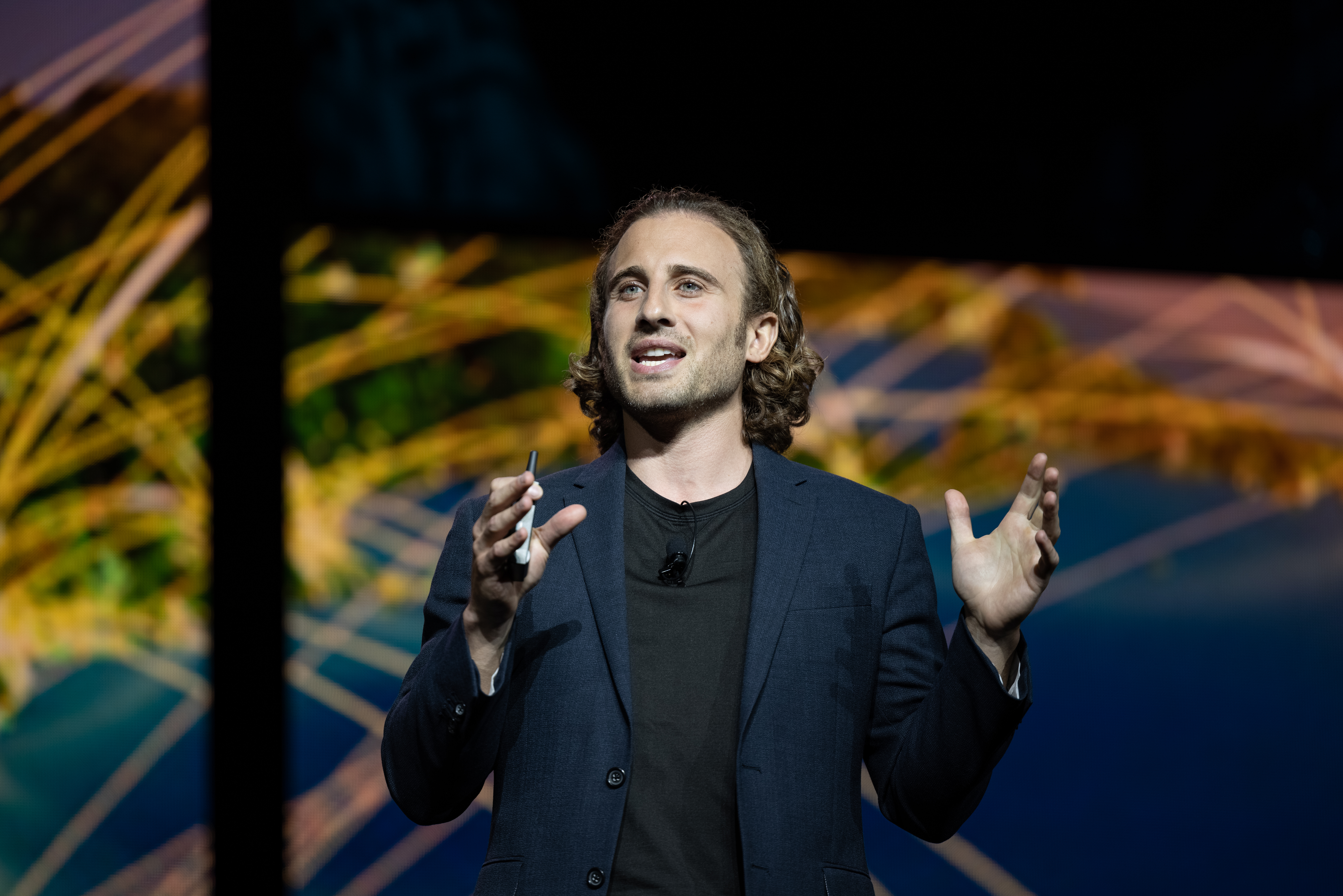 Chris Bashinelli photo 3