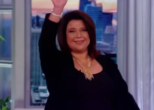 <p><strong>Republican strategist Ana Navarro inspires future leaders</strong></p>