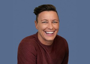 <p><strong>When talking leadership, motivation, and resilience, Abby Wambach brings a positive message teams need to hear</strong></p>
