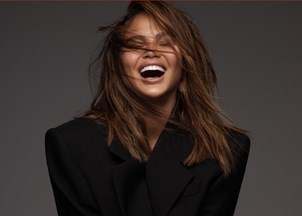 <p><strong>Chrissy Teigen leverages her platform to make a difference </strong></p>