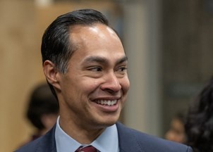 <p><strong>Julián Castro gives back as CEO of the Latino Community Foundation</strong></p>