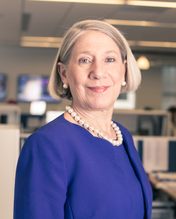 Anita Dunn headshot Anita Dunn headshot