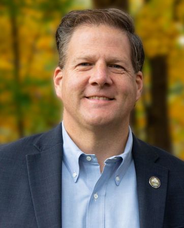 Chris Sununu headshot Chris Sununu headshot
