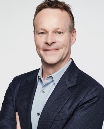 Chris  Licht  headshot