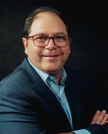 Felipe Gomez headshot