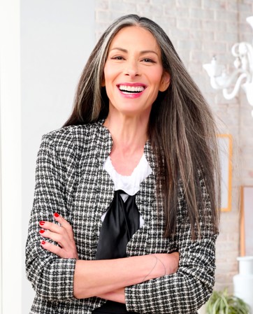 Stacy London headshot Stacy London headshot