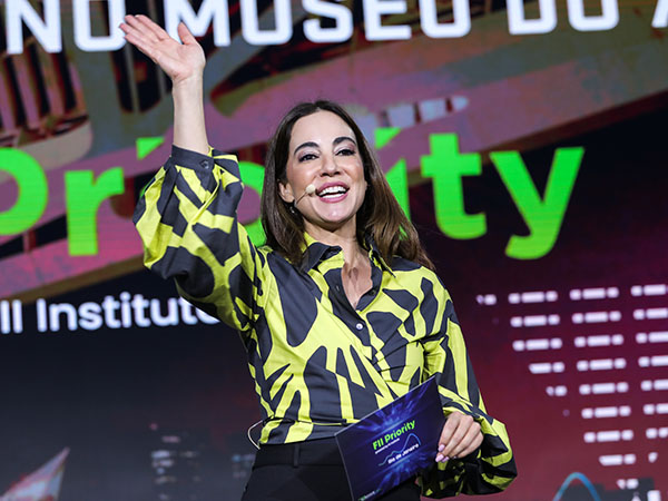 Mariana Atencio photo 3